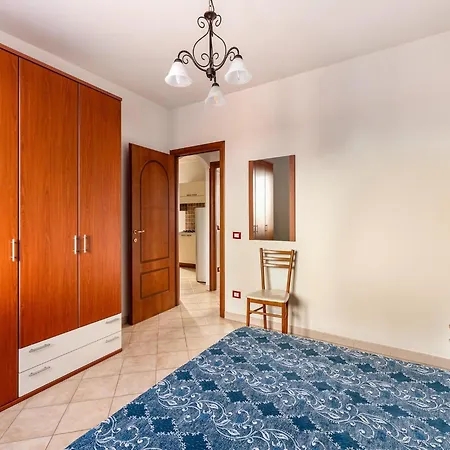 Near Sea With Air Conditioning Apartman Valledoria