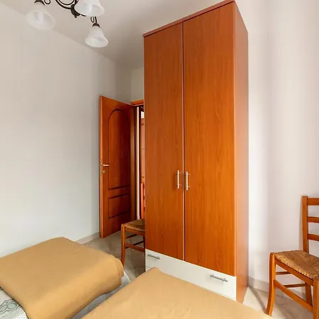 Apartman Near Sea With Air Conditioning Valledoria