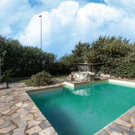 Near Sea With Air Conditioning