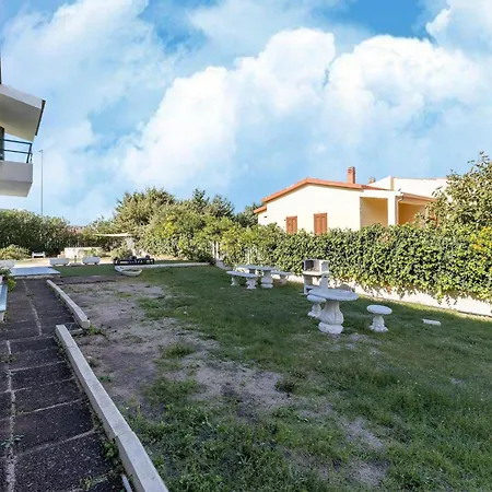 Near Sea With Air Conditioning Apartman Valledoria